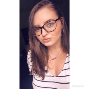 Meet your Posher, Ali